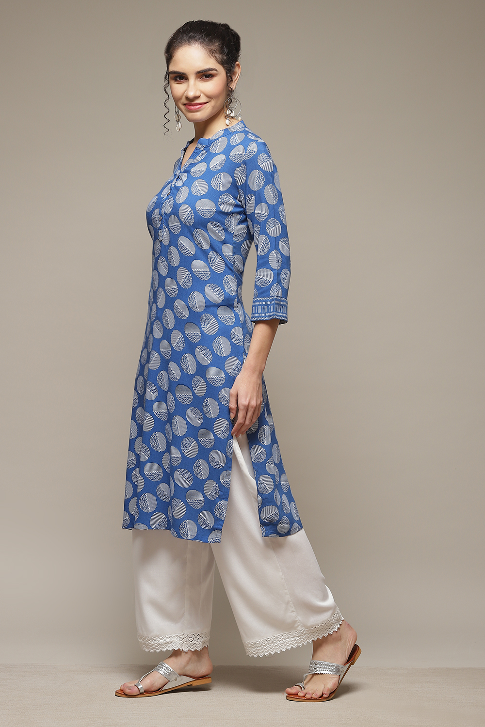 Blue LIVA Straight Kurta image number 3